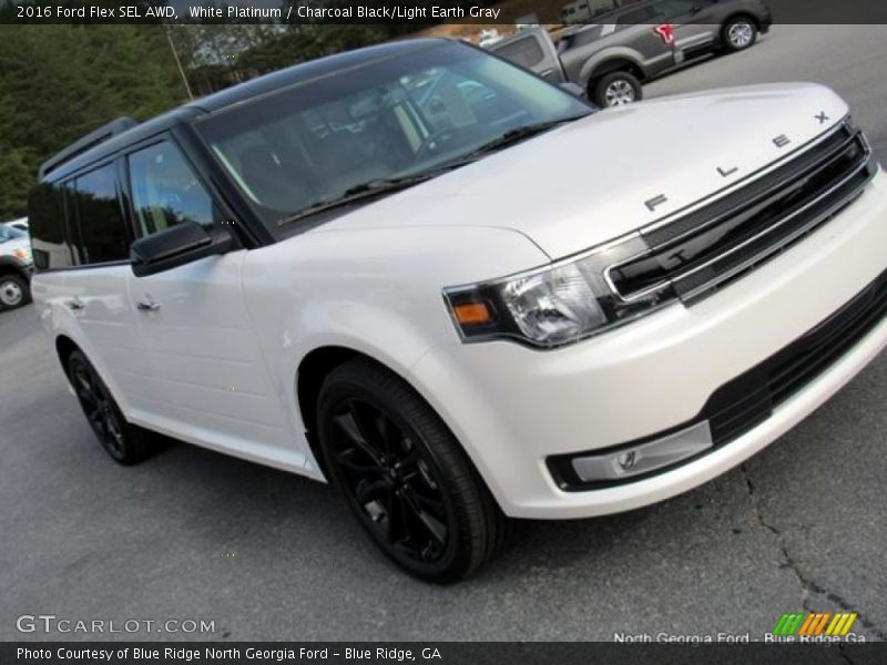 White Platinum / Charcoal Black/Light Earth Gray 2016 Ford Flex SEL AWD
