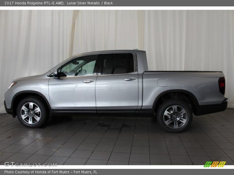 Lunar Silver Metallic / Black 2017 Honda Ridgeline RTL-E AWD