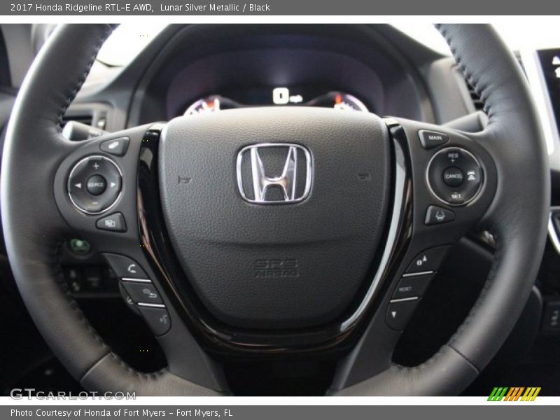 Lunar Silver Metallic / Black 2017 Honda Ridgeline RTL-E AWD
