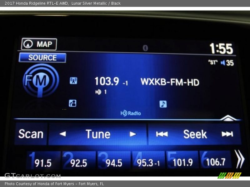 Lunar Silver Metallic / Black 2017 Honda Ridgeline RTL-E AWD