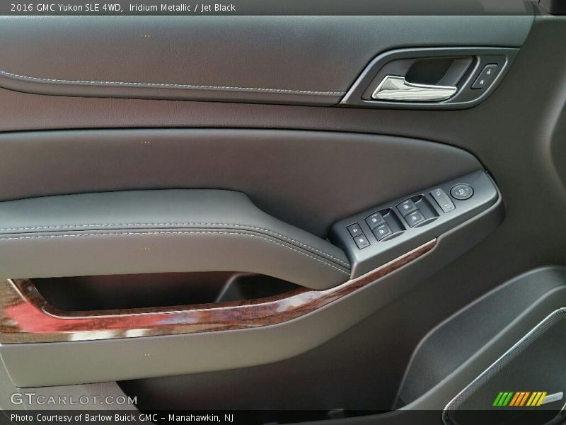 Iridium Metallic / Jet Black 2016 GMC Yukon SLE 4WD