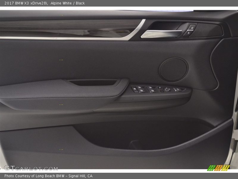 Alpine White / Black 2017 BMW X3 xDrive28i