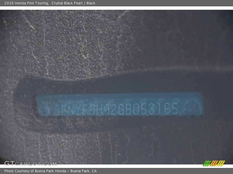 Crystal Black Pearl / Black 2016 Honda Pilot Touring