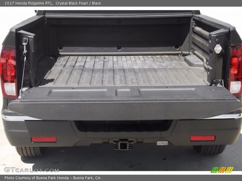 Crystal Black Pearl / Black 2017 Honda Ridgeline RTL