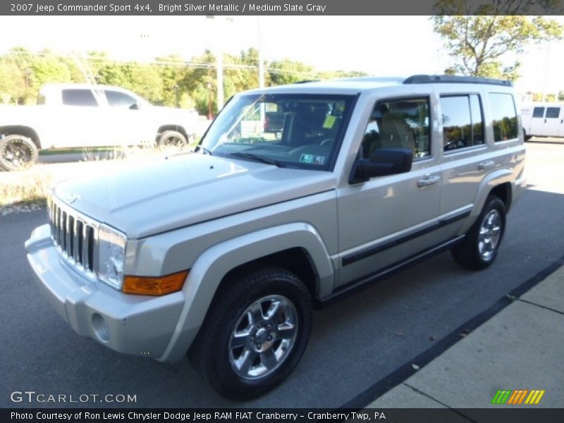 Bright Silver Metallic / Medium Slate Gray 2007 Jeep Commander Sport 4x4