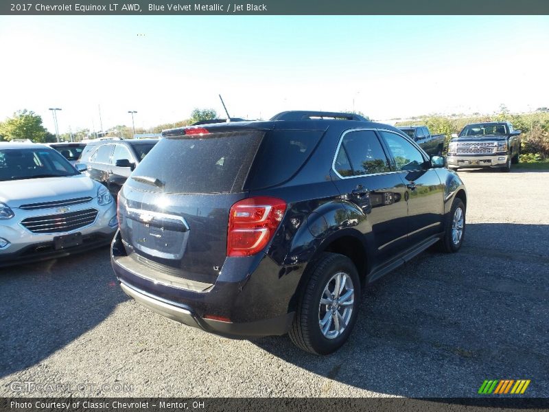 Blue Velvet Metallic / Jet Black 2017 Chevrolet Equinox LT AWD