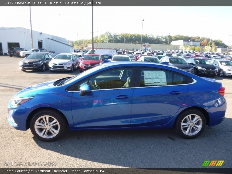 Kinetic Blue Metallic / Jet Black 2017 Chevrolet Cruze LT