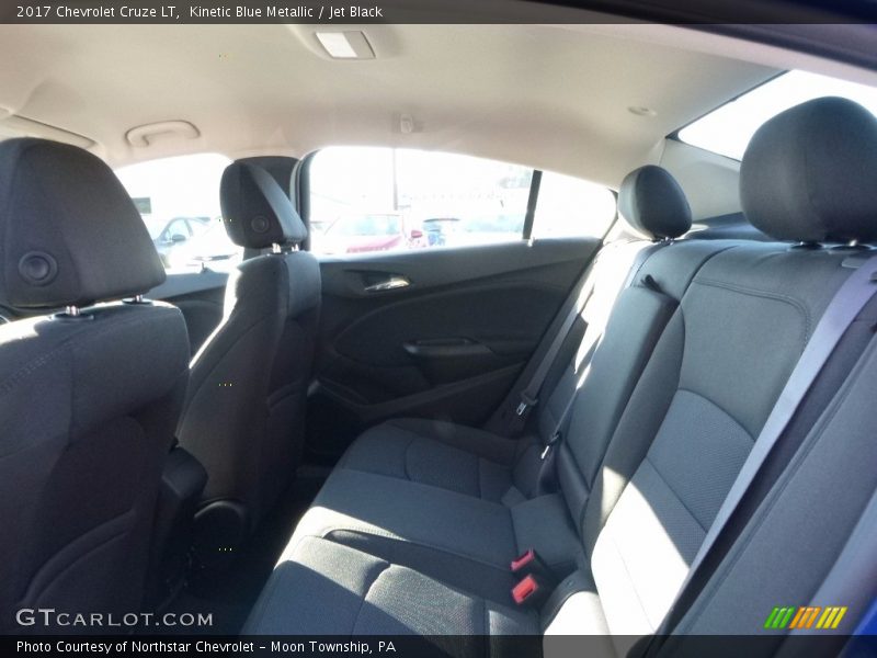 Kinetic Blue Metallic / Jet Black 2017 Chevrolet Cruze LT