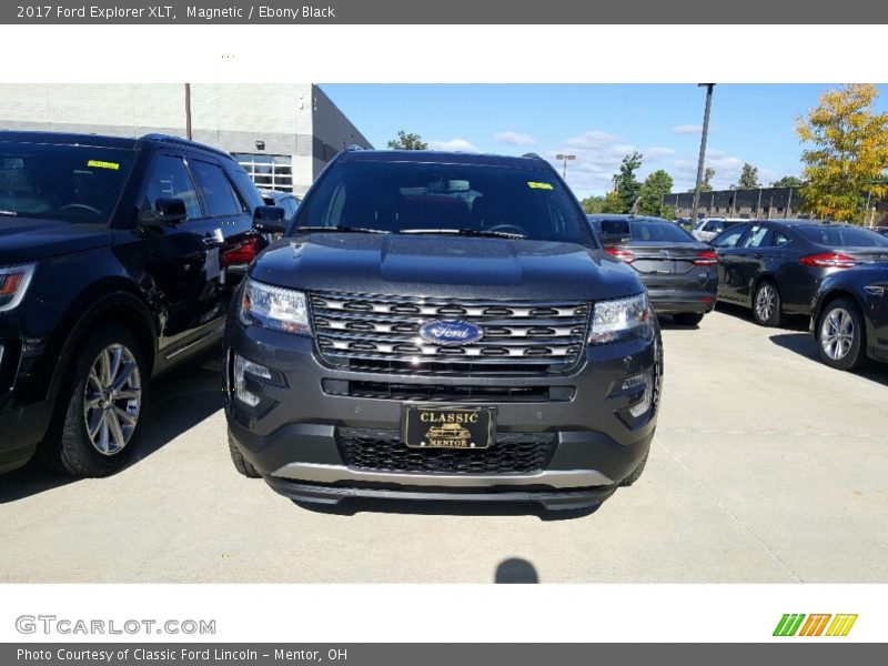 Magnetic / Ebony Black 2017 Ford Explorer XLT