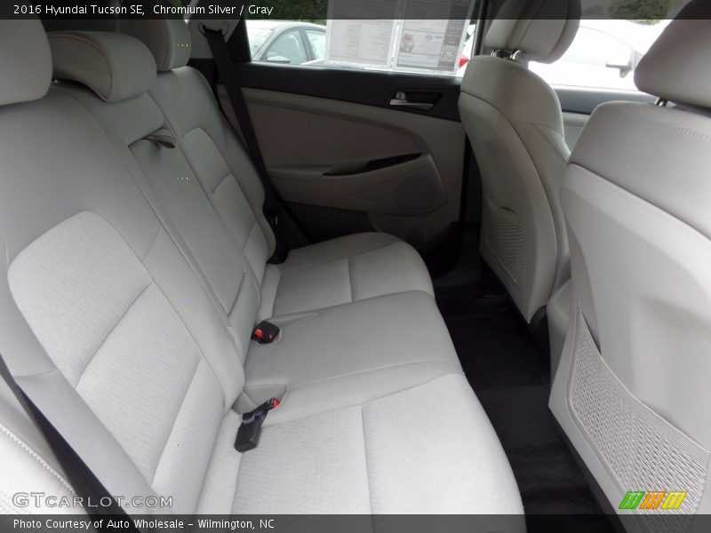 Chromium Silver / Gray 2016 Hyundai Tucson SE
