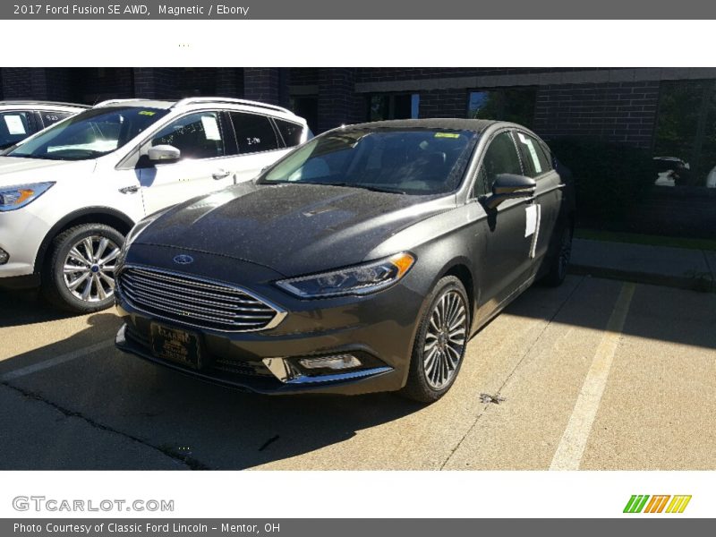 Magnetic / Ebony 2017 Ford Fusion SE AWD