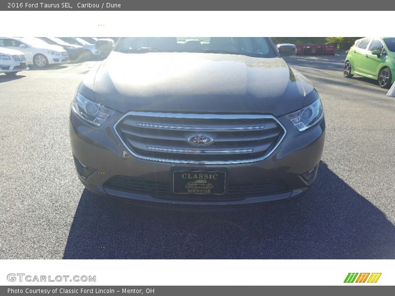 Caribou / Dune 2016 Ford Taurus SEL