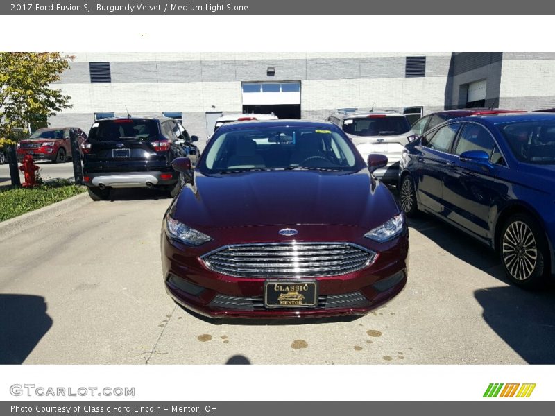 Burgundy Velvet / Medium Light Stone 2017 Ford Fusion S