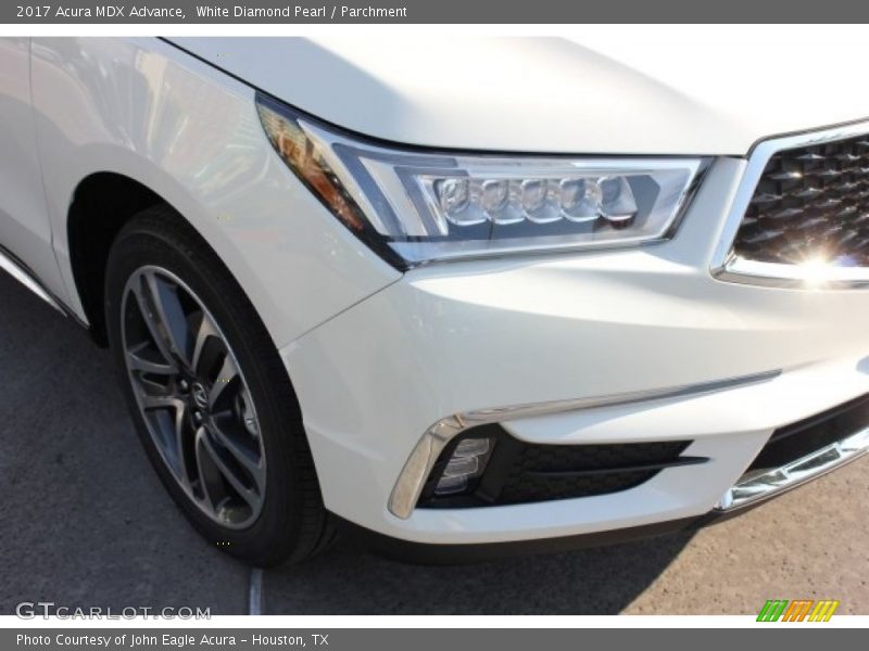 White Diamond Pearl / Parchment 2017 Acura MDX Advance