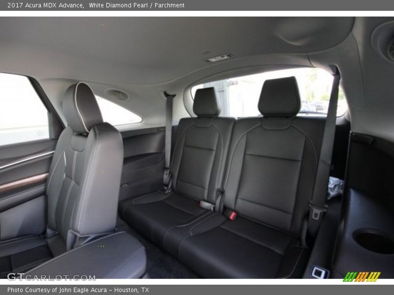 White Diamond Pearl / Parchment 2017 Acura MDX Advance
