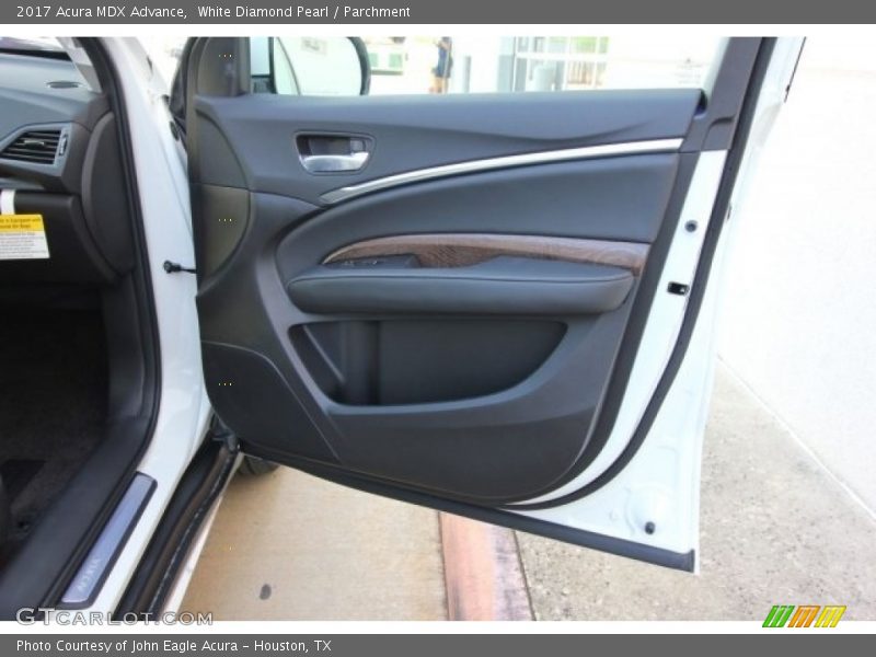 White Diamond Pearl / Parchment 2017 Acura MDX Advance