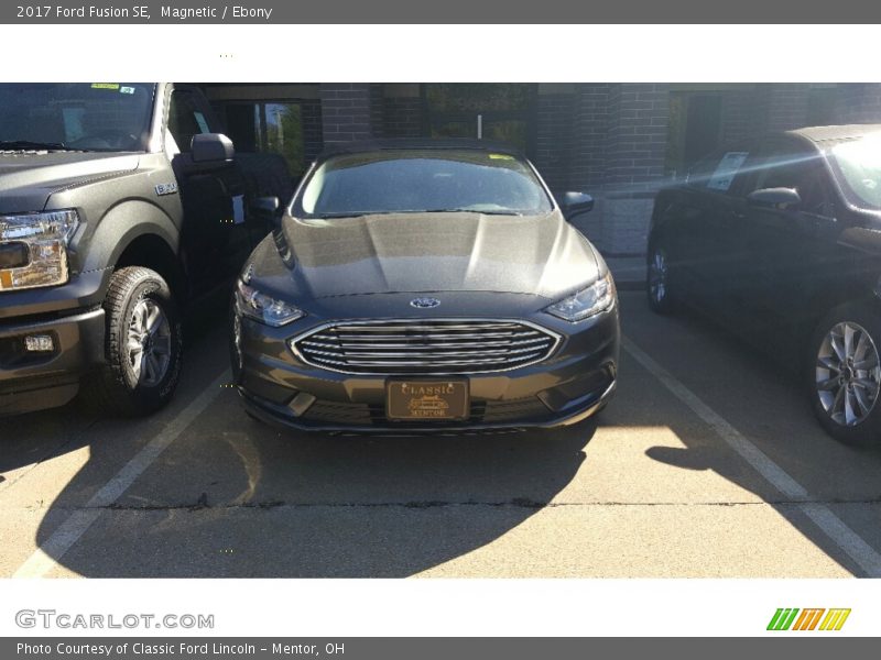 Magnetic / Ebony 2017 Ford Fusion SE