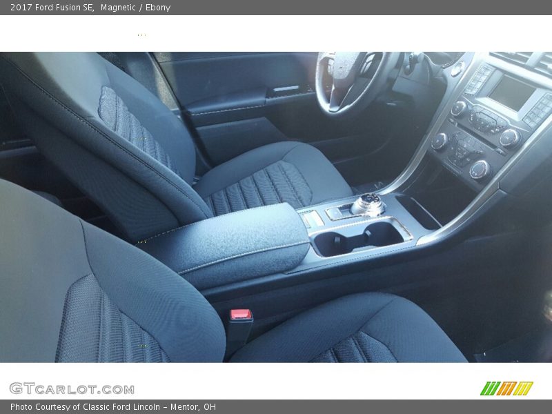 Magnetic / Ebony 2017 Ford Fusion SE