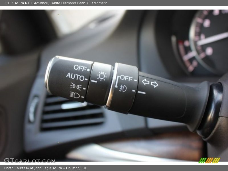 White Diamond Pearl / Parchment 2017 Acura MDX Advance