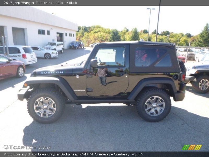 Black / Black 2017 Jeep Wrangler Rubicon 4x4