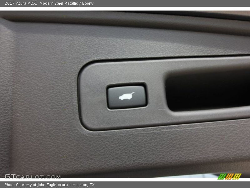 Modern Steel Metallic / Ebony 2017 Acura MDX