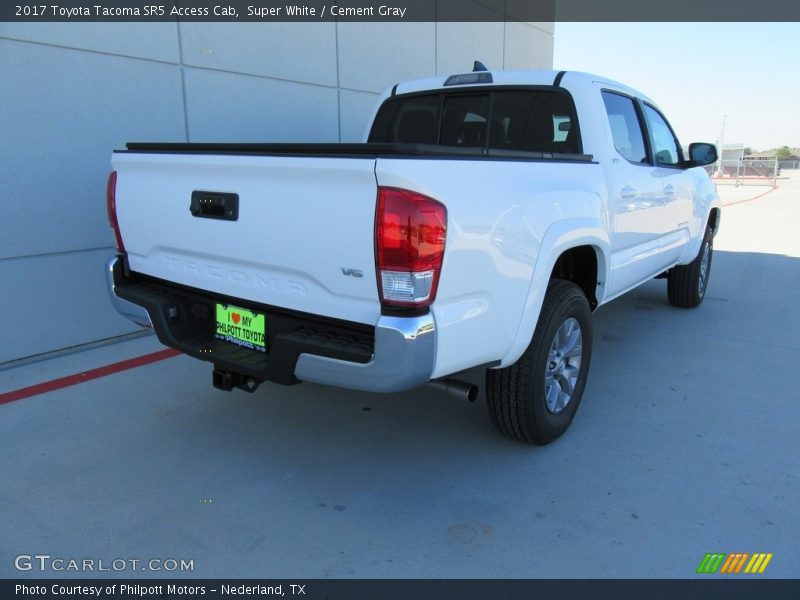 Super White / Cement Gray 2017 Toyota Tacoma SR5 Access Cab