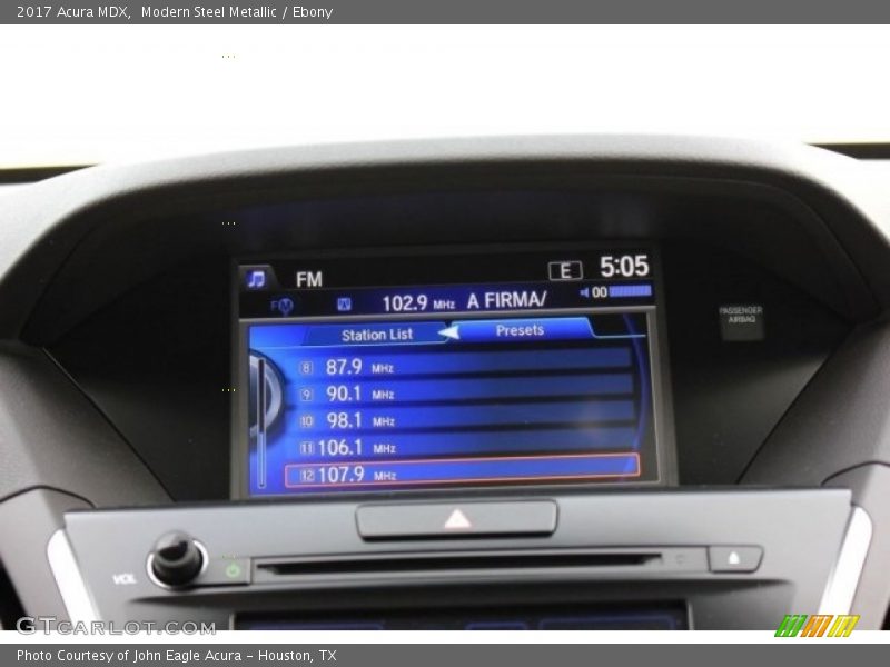 Modern Steel Metallic / Ebony 2017 Acura MDX