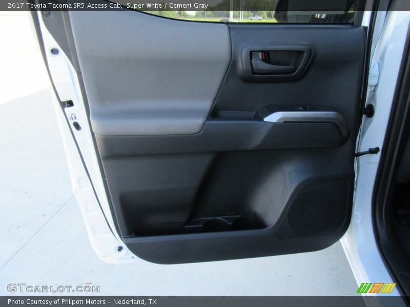 Super White / Cement Gray 2017 Toyota Tacoma SR5 Access Cab