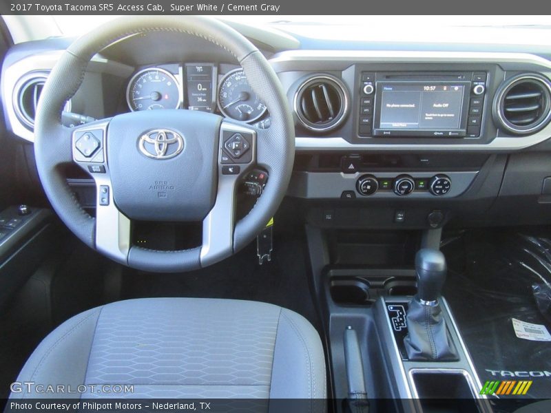 Super White / Cement Gray 2017 Toyota Tacoma SR5 Access Cab