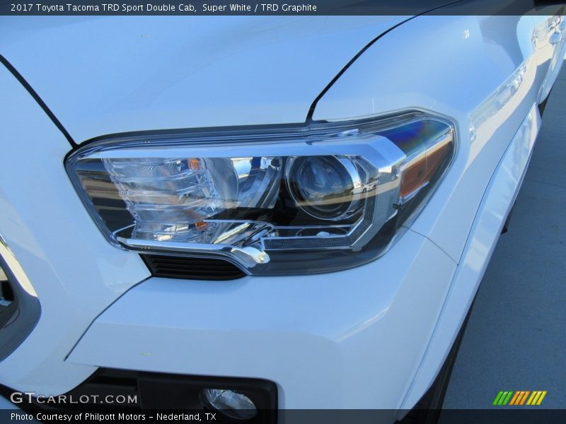 Super White / TRD Graphite 2017 Toyota Tacoma TRD Sport Double Cab