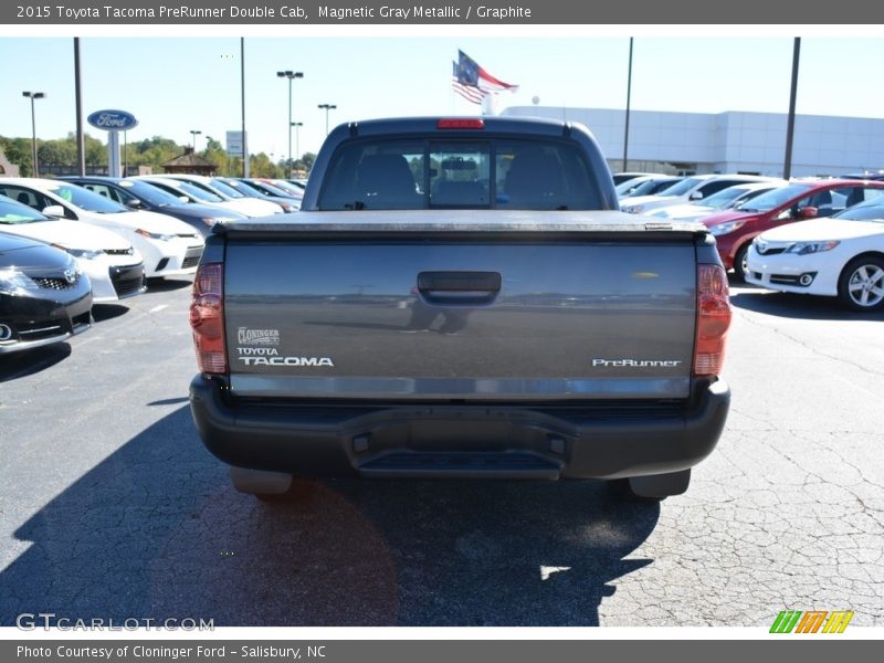Magnetic Gray Metallic / Graphite 2015 Toyota Tacoma PreRunner Double Cab