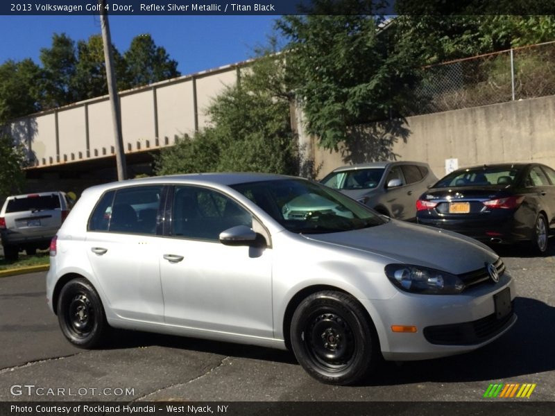 Reflex Silver Metallic / Titan Black 2013 Volkswagen Golf 4 Door