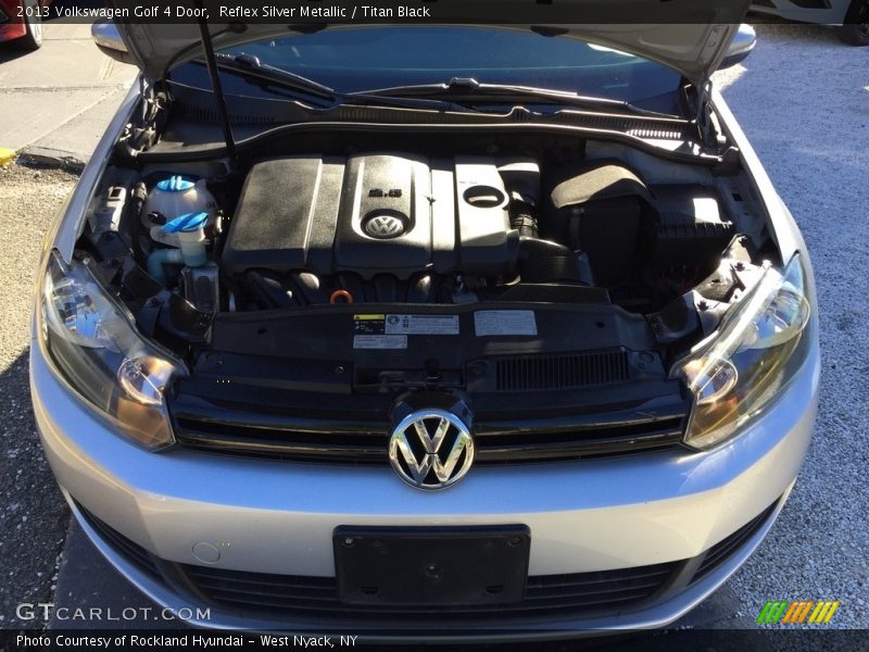 Reflex Silver Metallic / Titan Black 2013 Volkswagen Golf 4 Door