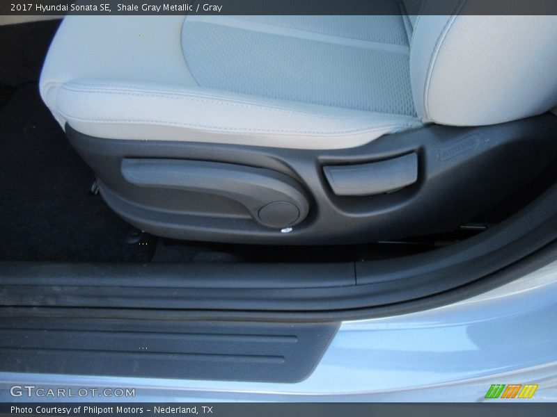 Shale Gray Metallic / Gray 2017 Hyundai Sonata SE