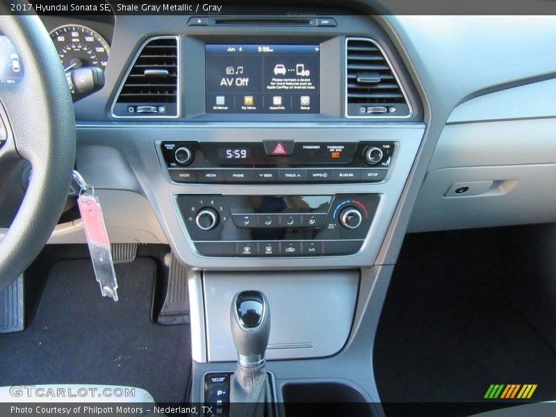 Shale Gray Metallic / Gray 2017 Hyundai Sonata SE