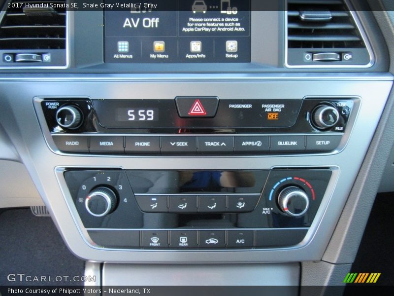 Shale Gray Metallic / Gray 2017 Hyundai Sonata SE