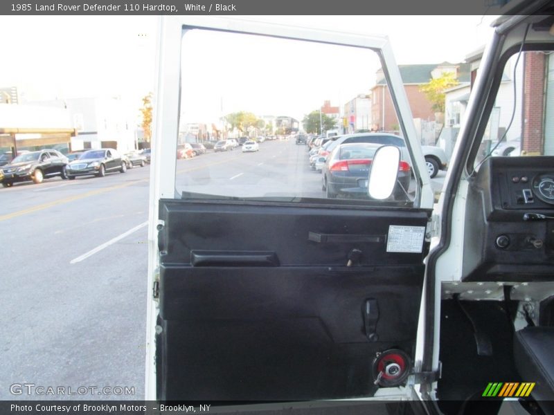 White / Black 1985 Land Rover Defender 110 Hardtop