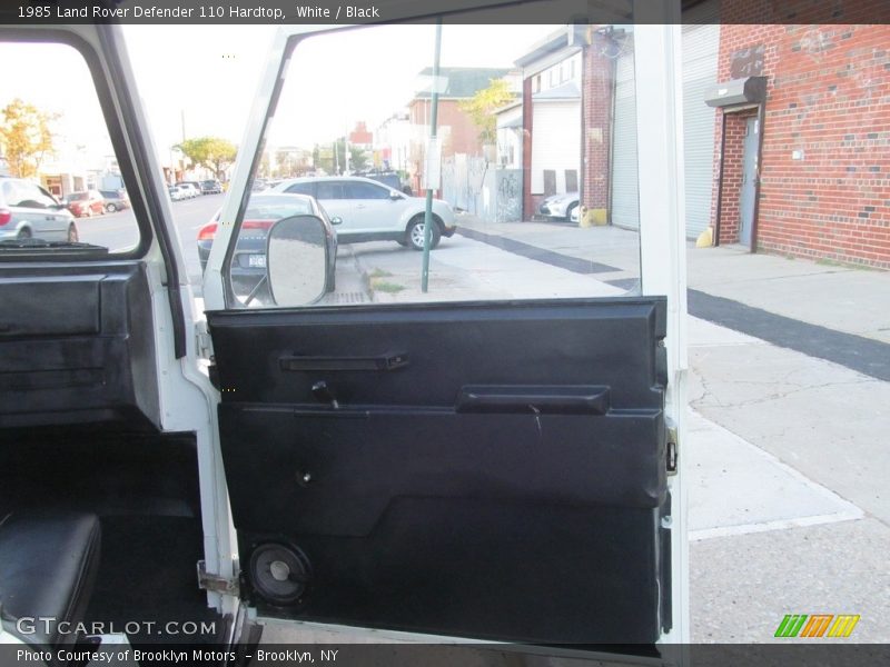 White / Black 1985 Land Rover Defender 110 Hardtop