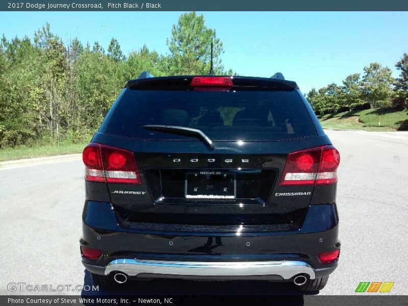 Pitch Black / Black 2017 Dodge Journey Crossroad