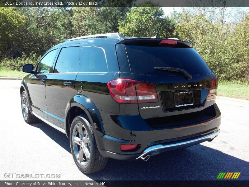Pitch Black / Black 2017 Dodge Journey Crossroad