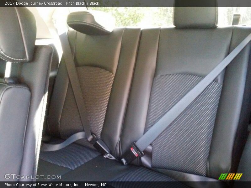 Pitch Black / Black 2017 Dodge Journey Crossroad
