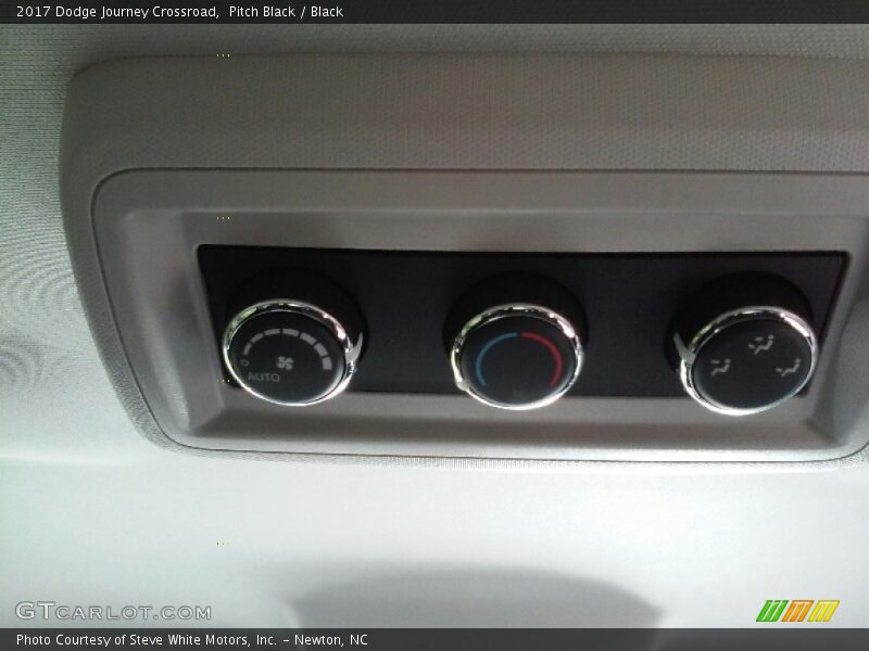 Pitch Black / Black 2017 Dodge Journey Crossroad