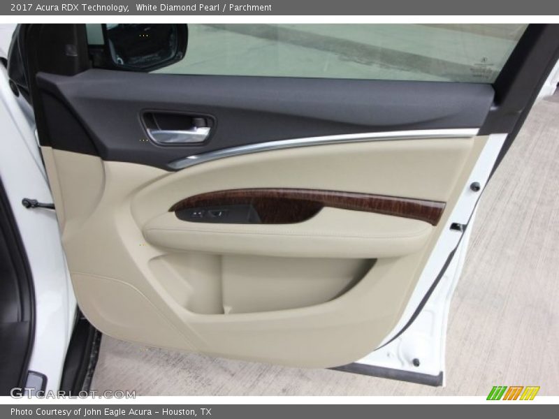 White Diamond Pearl / Parchment 2017 Acura RDX Technology