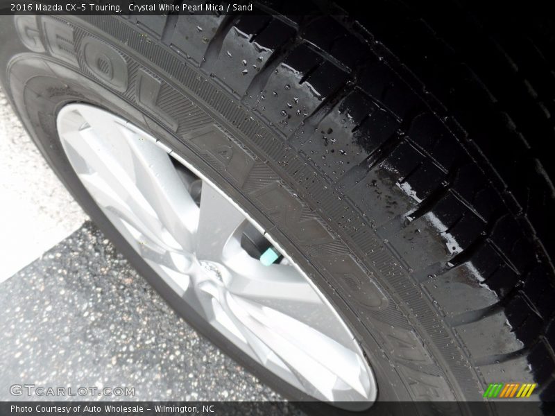 Crystal White Pearl Mica / Sand 2016 Mazda CX-5 Touring