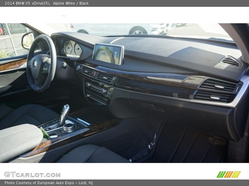 Alpine White / Black 2014 BMW X5 xDrive35i