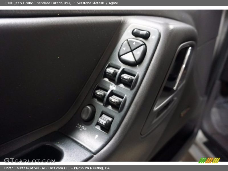 Silverstone Metallic / Agate 2000 Jeep Grand Cherokee Laredo 4x4
