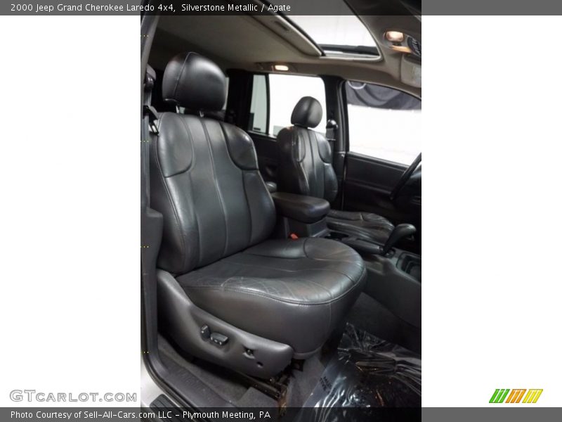 Silverstone Metallic / Agate 2000 Jeep Grand Cherokee Laredo 4x4