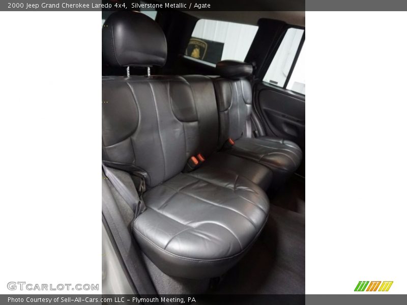 Silverstone Metallic / Agate 2000 Jeep Grand Cherokee Laredo 4x4