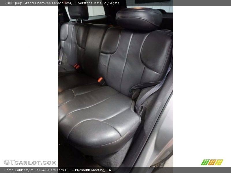 Silverstone Metallic / Agate 2000 Jeep Grand Cherokee Laredo 4x4