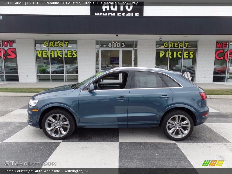 Utopia Blue Metallic / Rock Gray 2016 Audi Q3 2.0 TSFI Premium Plus quattro